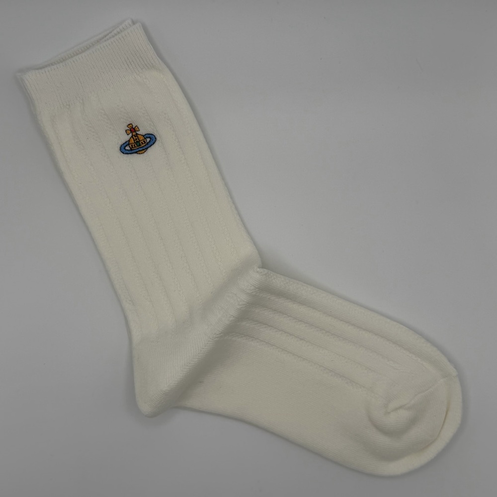 VIVIENNE WESTWOOD ORB EMBROIDERED SOCKS — CREAM | FULL PACKAGING - Picture 4 of 5